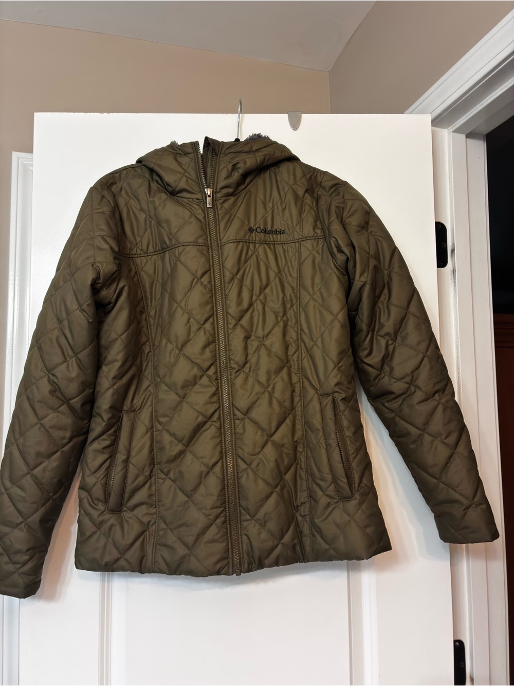 Columbia Ladies Olive Green Quilted Hooded Puffer Jacket